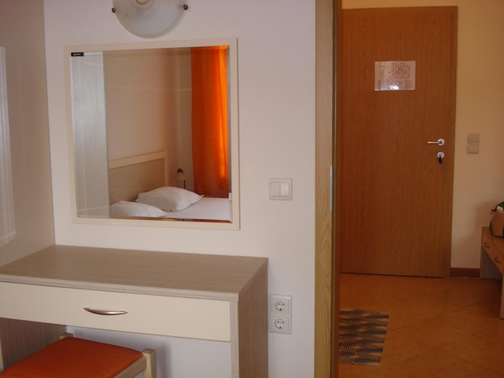 Royal Sun - Sunny Cove Apartment Slăntjev Brjag Exteriör bild