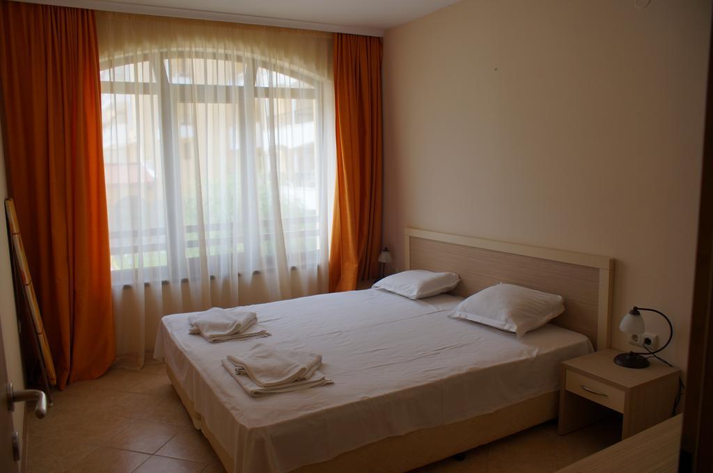 Royal Sun - Sunny Cove Apartment Slăntjev Brjag Exteriör bild