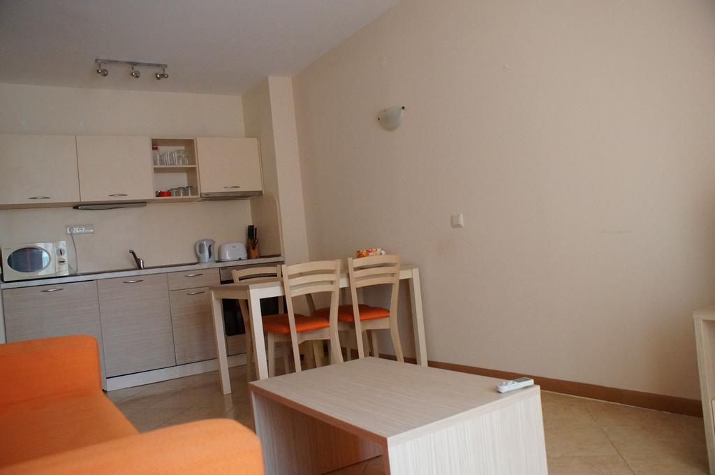 Royal Sun - Sunny Cove Apartment Slăntjev Brjag Exteriör bild