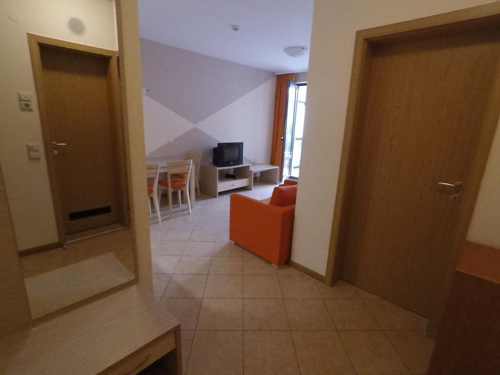 Royal Sun - Sunny Cove Apartment Slăntjev Brjag Exteriör bild